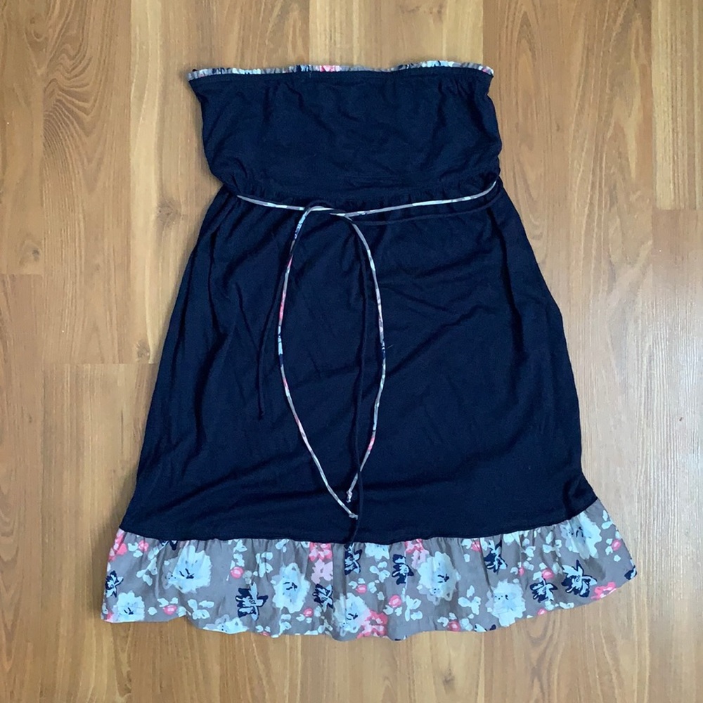 Garage summer dress, navy and floral detail, tie belt, size S
